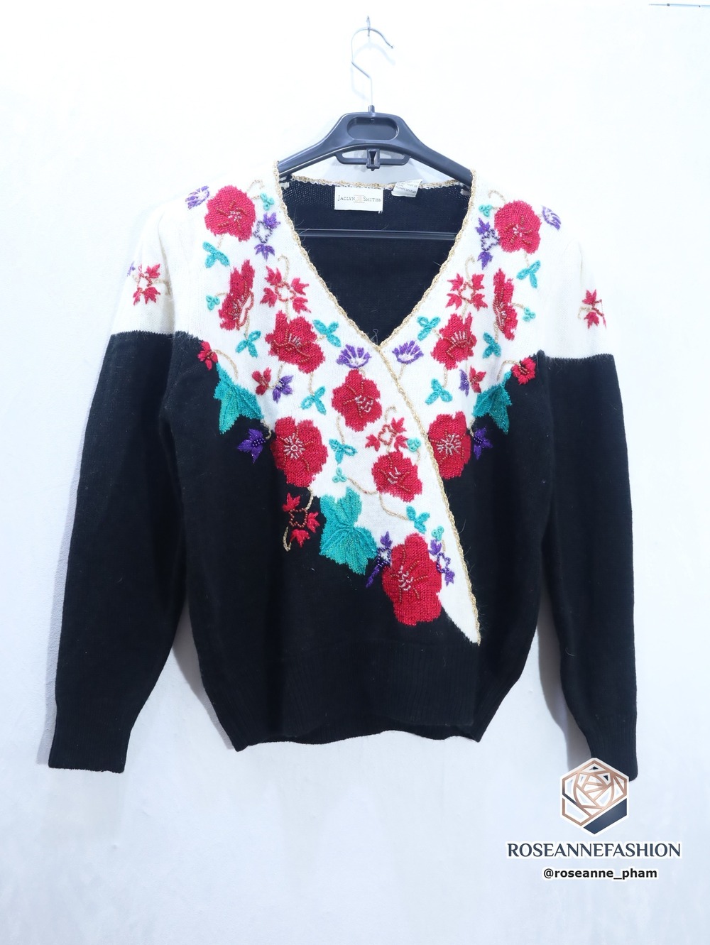 Jaclyn Smith NWT Floral Embroidered Sweater Vintage Sz L - Picture 2 of 7